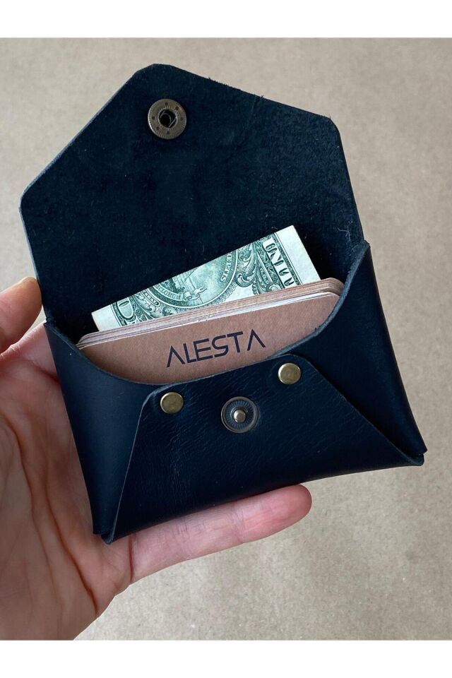 ESSENZA - 3’lü Hediye Seti  – El Çantası, Zarf Tipi Kartlık & Anahtarlık Si̇yah