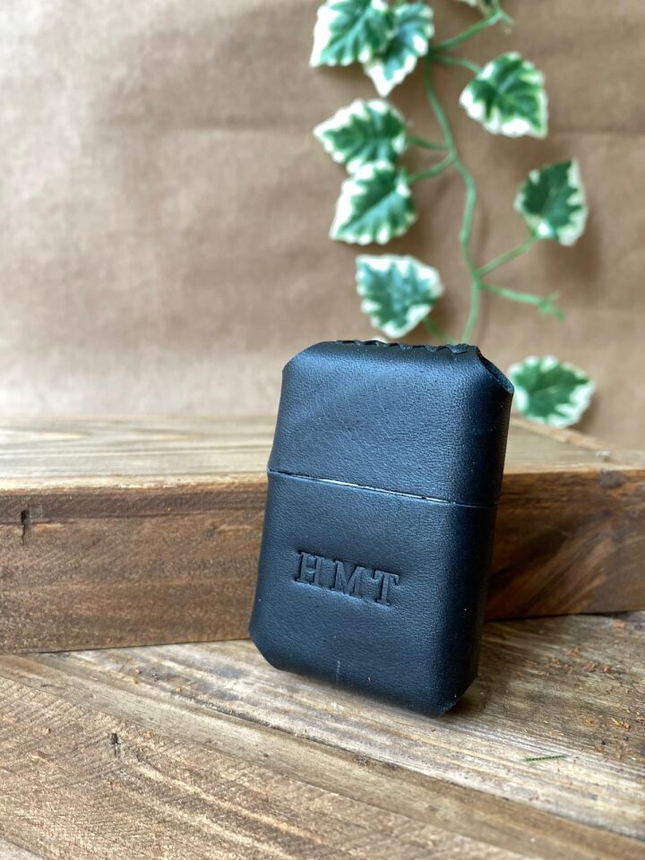 ÇAKMAK - Deri Kaplı Benzinli Çakmak Siyah Siyah