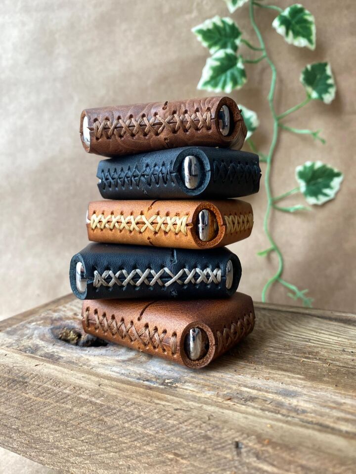 ÇAKMAK - Deri Kaplı Benzinli Çakmak Siyah Siyah