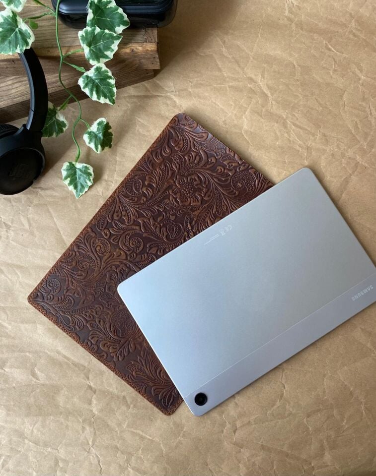 SLEEVE - Bilgisayar & Tablet Kılıfı Taba Çi̇çek - 15''